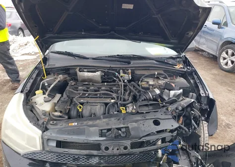 2011 Ford Focus Se z USA, uszkodzony, nr VIN 1FAHP3FN7BW173510